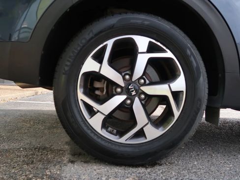 Used 2020 Kia Sportage LX image 54