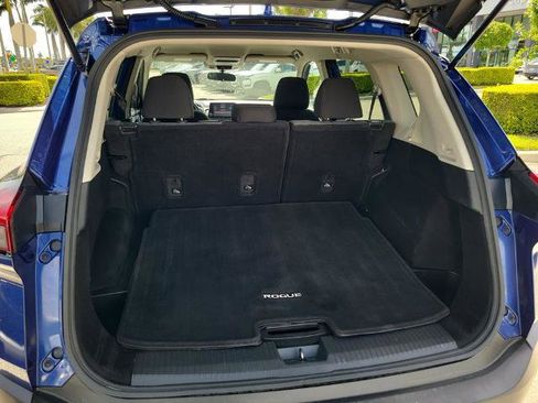Certified 2023 Nissan Rogue SV AWD/4WD image 15