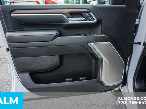 Used 2025 Chevrolet Silverado 3500 High Country w/ High Country Premium Package AWD/4WD image 54