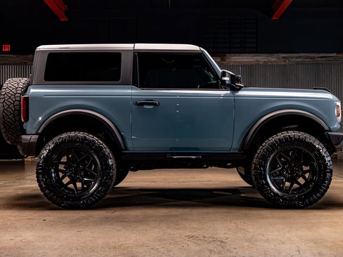 Used 2022 Ford Bronco Badlands image 11