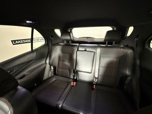 Used 2023 Chevrolet Equinox RS image 31