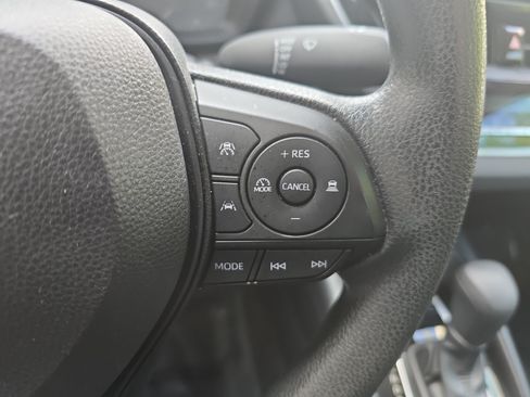 Certified 2023 Toyota Corolla LE FWD image 18