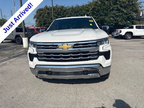 Used 2024 Chevrolet Silverado 1500 LTZ AWD/4WD image 8