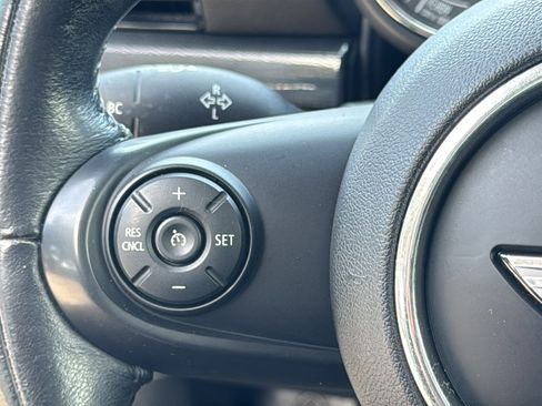 Used 2016 MINI Cooper Clubman image 21