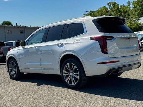 Used 2022 Cadillac XT6 Premium Luxury AWD/4WD image 5