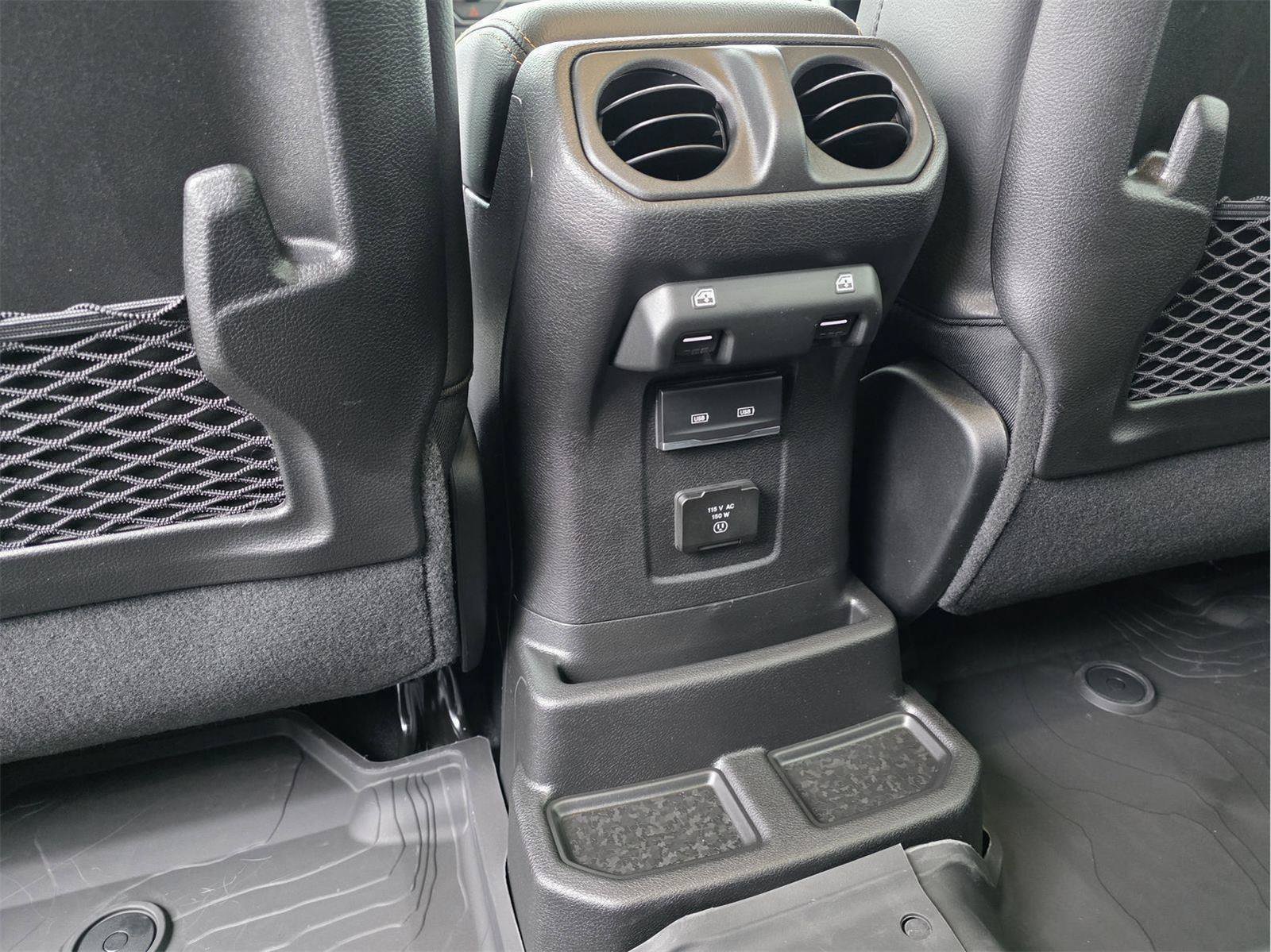 New 2026 Jeep Wrangler Unlimited Sahara AWD/4WD image 19