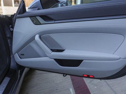 Certified 2025 Porsche 911 Carrera image 30