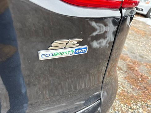 Used 2014 Ford Escape SE image 15