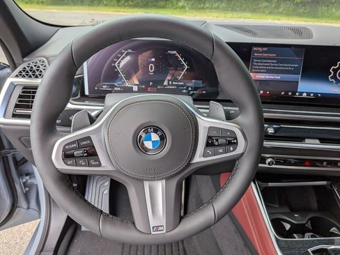 New 2027 BMW X6 xDrive40i w/ Climate Comfort Package AWD/4WD image 10