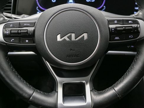 Used 2023 Kia Sportage EX image 37