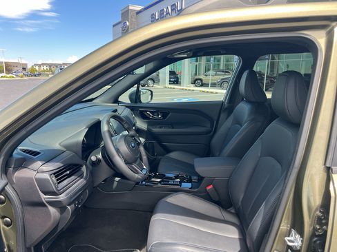 Used 2026 Subaru Forester Limited AWD/4WD image 10