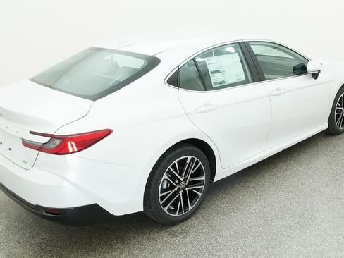 New 2026 Toyota Camry XLE FWD image 9