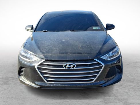 Used 2018 Hyundai Elantra SEL image 2