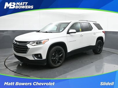 Used 2021 Chevrolet Traverse LT