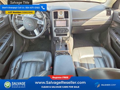 Used 2010 Chrysler 300 S image 11