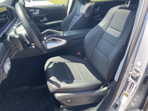 Used 2026 Mercedes-Benz GLS 450 4MATIC image 30