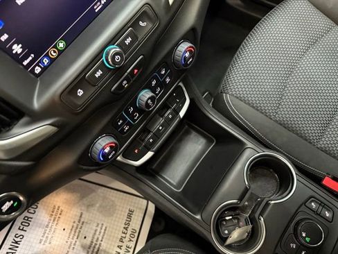 Certified 2023 GMC Terrain SLE w/ Driver Convenience Package image 26