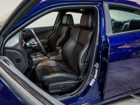Used 2014 Dodge Charger R/T RWD image 9