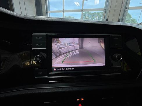 Used 2019 Volkswagen Jetta SE FWD image 18