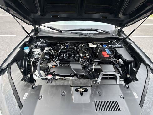 Used 2024 Honda CR-V EX-L image 38