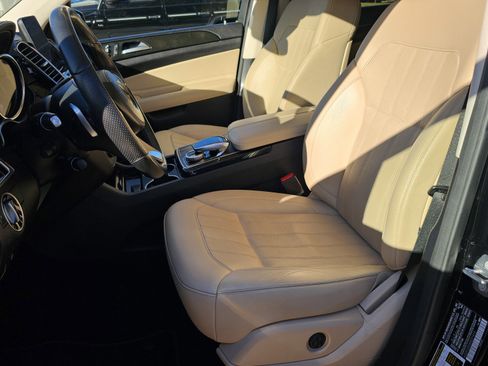 Used 2019 Mercedes-Benz GLS 450 4MATIC w/ Premium 1 Package image 26