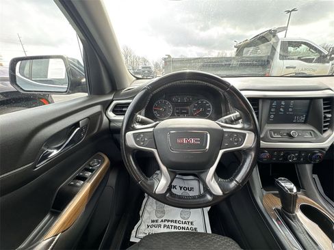 Used 2019 GMC Acadia SLE image 14