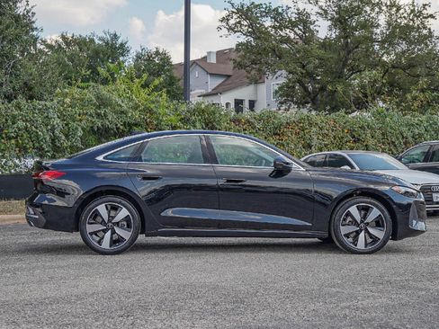 New 2025 Audi A5 2.0T Prestige image 4