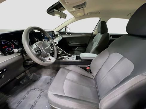 Used 2023 Kia K5 LXS image 19