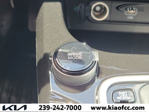 New 2026 Kia Seltos S FWD image 29
