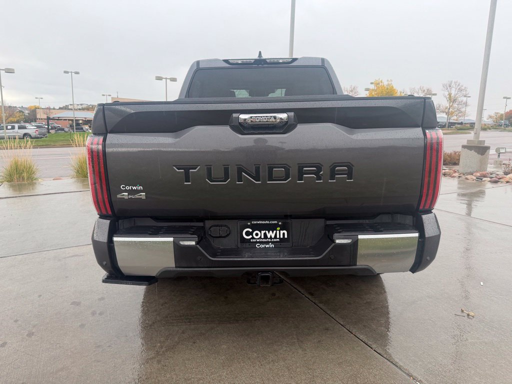 Used 2022 Toyota Tundra Limited AWD/4WD image 8