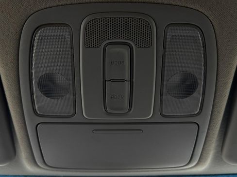 Used 2019 Kia Soul image 33