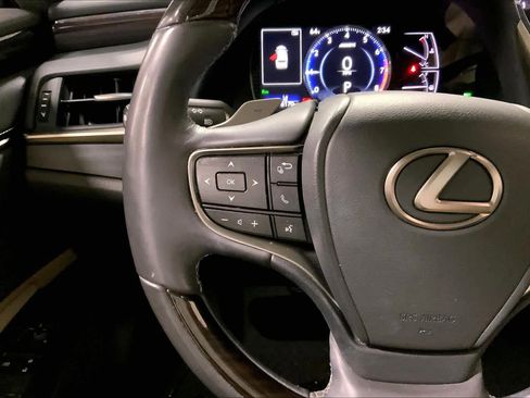 Used 2019 Lexus ES 350 image 23