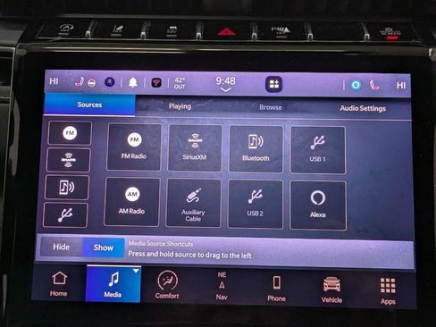 Used 2023 Jeep Grand Cherokee Limited w/ Black Appearance Package image 24