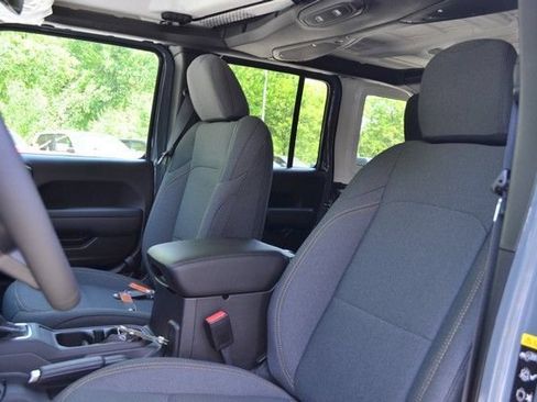 New 2026 Jeep Wrangler Unlimited Sport AWD/4WD image 15