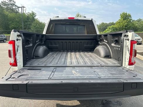 Used 2022 Ford F150 Lariat w/ Equipment Group 502A High image 13