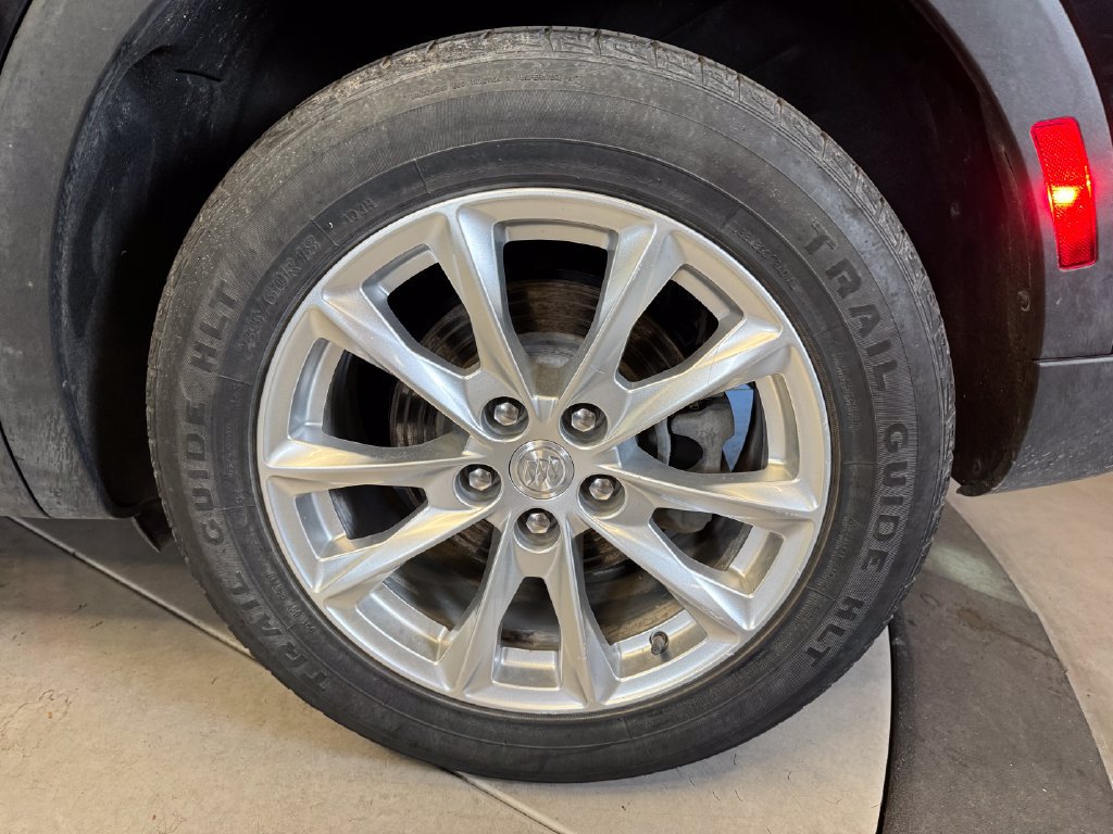 Used 2021 Buick Envision Preferred AWD/4WD image 25