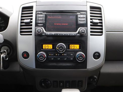 Used 2017 Nissan Frontier SV w/ SV Value Truck Package AWD/4WD image 33