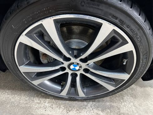 Used 2017 BMW 230i xDrive Coupe image 17