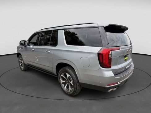 New 2025 GMC Yukon XL AT4 Ultimate image 7