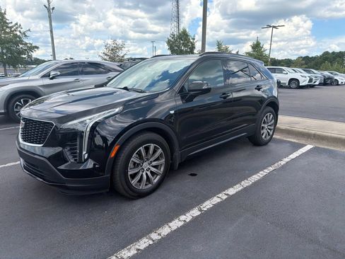 Used 2019 Cadillac XT4 Sport FWD image 3