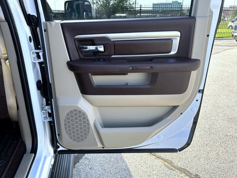 Used 2014 RAM 1500 Outdoorsman AWD/4WD image 18