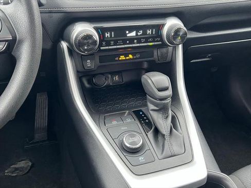 Certified 2025 Toyota RAV4 XLE image 19