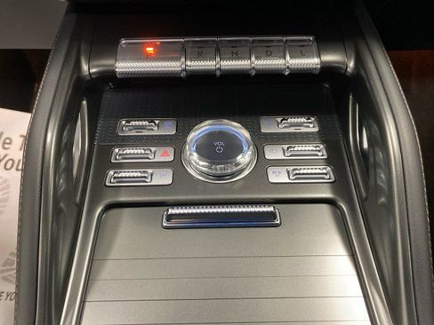 New 2025 Lincoln Nautilus Reserve w/ Jet Appearance Package image 22