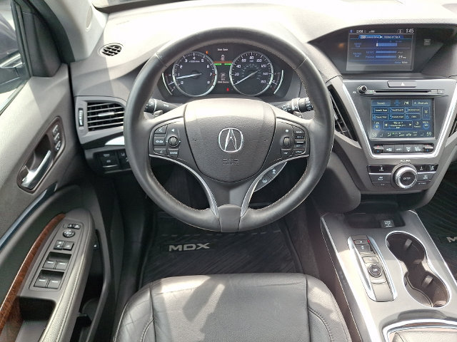 Used 2017 Acura MDX SH-AWD image 13