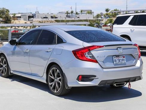Used 2019 Honda Civic Sport image 5