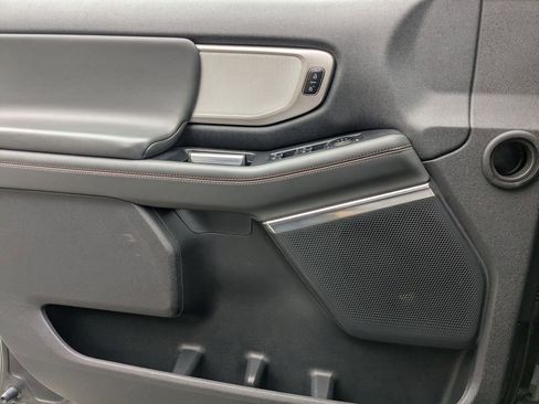 Used 2025 Ford Expedition Max Active image 13