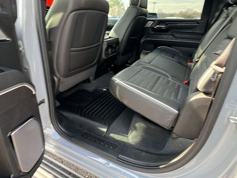 Used 2024 GMC Sierra 2500 AT4X image 21