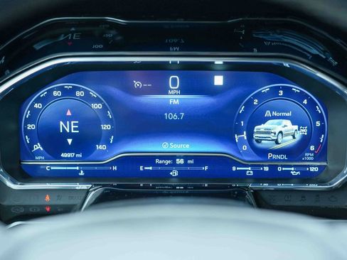 Used 2023 Chevrolet Silverado 1500 LT w/ Z71 Off-Road Package image 24