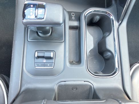 Used 2022 GMC Sierra 1500 AT4X AWD/4WD image 24