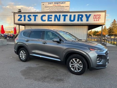 Used 2019 Hyundai Santa Fe SE FWD image 1